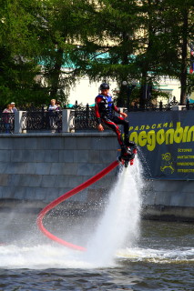 Современные развлечения на воде